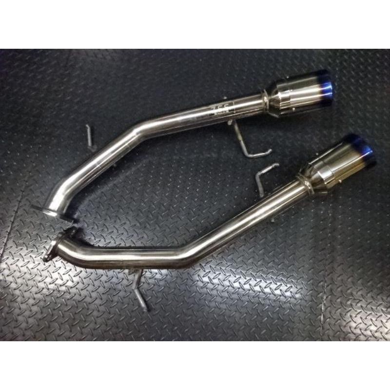 y51フーガ リアストレートマフラーメーカー不明