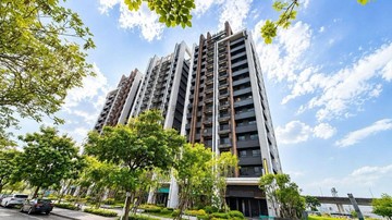 屋主不留了｜14期協勝洲際 全新三房平車｜台中市北屯區洲際路