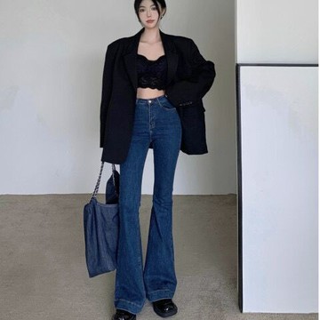 【董小姐】微喇牛仔褲女 秋季新款  高腰顯瘦 淺色彈力修身  喇叭拖地褲 休閒慵懶闊腿褲 通勤褲 女設計感