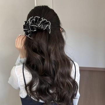【Miss迷飾】韓系花苞黑白撞色包邊香蕉夾 花苞髮夾 小花髮夾 波浪髮夾 香蕉夾 抓夾 髮夾