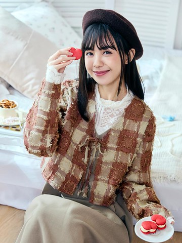 日系拼色羽毛感格紋綁帶短版外套