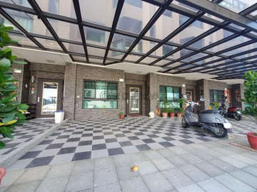 大潭重劃區【陽光Light】漂亮裝潢前院停車美墅｜桃園市觀音區保生七街