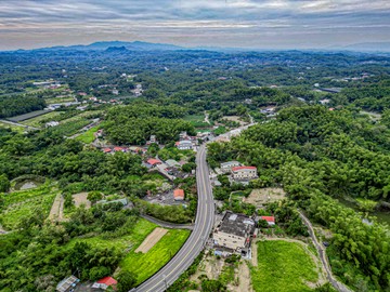 內門近市區臨路2甲農"牧"用地｜高雄市內門區竹坑段