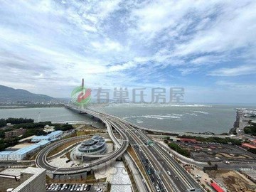 黃金海岸雙戶合璧｜第一排淡江大橋景觀四房車｜新北市淡水區沙崙路