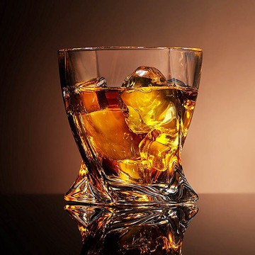 萊珍斯創意無鉛玻璃威士忌杯扭曲水杯牛奶杯洋酒飲料杯啤酒杯果汁