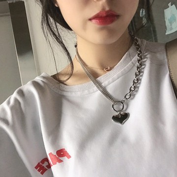 現貨-復古歐美ins博主心形愛心字母吊墜誇張鏈條項鍊銹鋼鈦鋼桃心項-D110