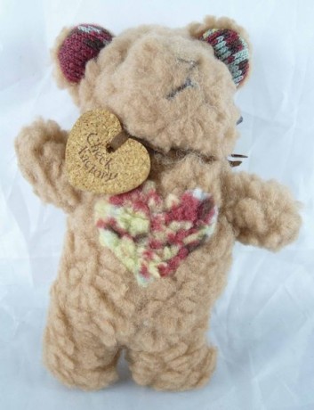 【震撼精品百貨】日本泰迪熊~玩偶『捲毛愛心』