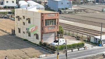 秒殺件！和美稀有獨棟農舍獨門獨戶！前院可停5車｜彰化縣和美鎮和厝路二段