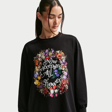 Nike Women's Long-Sleeve Basketball T-Shirt