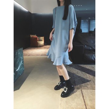 法式小眾設計感立裁魚尾荷葉邊寬松顯瘦短袖真絲連衣裙女2025夏季