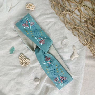 來自海的靈感系列-小飛魚雙拼撞色手工刺繡髮帶
