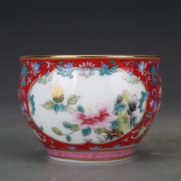 仿古瓷器清乾隆琺瑯彩花卉主人杯120ml