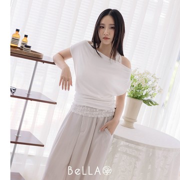 【夏季新品】BeLLA 垂墜繞頸蕾絲上衣 白色