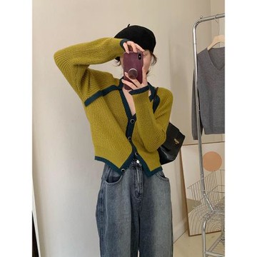 設計感V領拼色針織毛衣2026春秋新款韓版短款寬松長袖短外套上衣