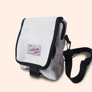 Paul 單肩包：白色