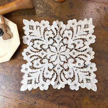 *50969-迷人法國古董蕾絲墊36x36cm