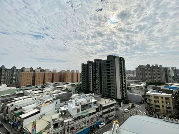 香哥精選內壢前站陸江京華採光3房｜桃園市中壢區長春路