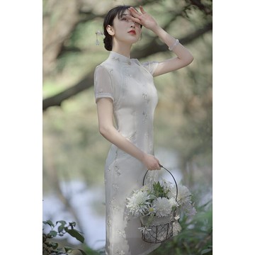 白色改良旗袍連衣裙女2022年新款夏小子法式復古氣質年輕中長款