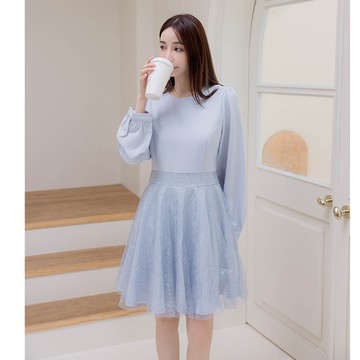 【秋冬新品】HS 壓紋輕紗短洋裝 淺藍