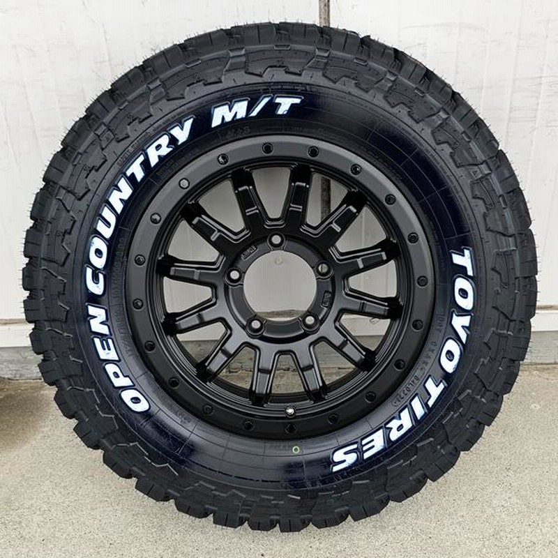 ホワイトレター ジムニー JB64 JB23 JA22 新品 16インチタイヤホイールセット グリップマックス マッドレイジ R/T 185/85R16