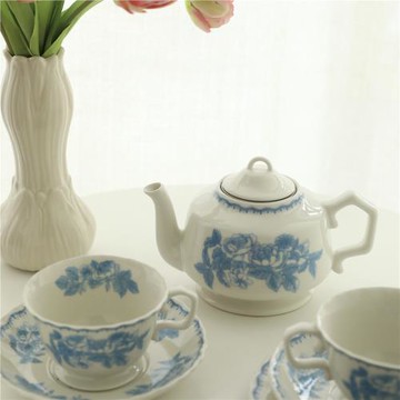 MUSe Garden 靜心養神 素雅復古英倫玫瑰釉下彩陶瓷茶壺 下午茶杯