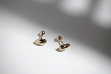 晨光雨露。轉珠耳環