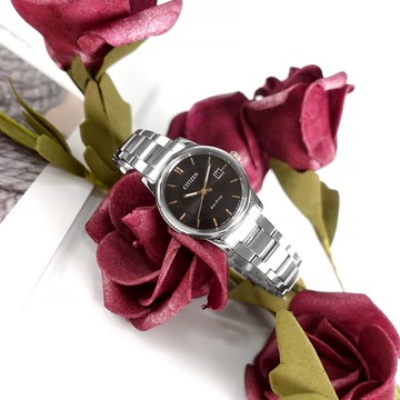 CITIZEN 星辰表 / EW2317-76E / 光動能 優雅迷人 藍寶石水晶玻璃 日期 不鏽鋼女錶 黑色 27mm