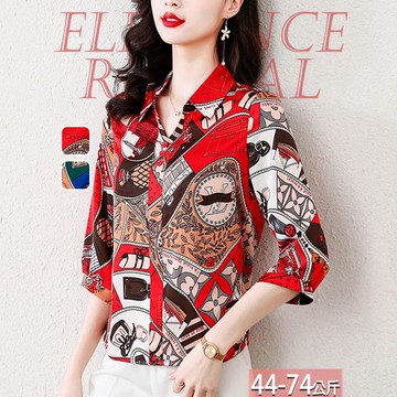 緞面上衣翻領排釦滿版圖騰印花(2色) M-3XL【819651W】【現+預】-流行前線-