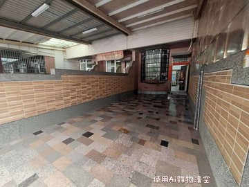 捷運RK3站 大地坪車庫別墅 21年屋 五房格局｜高雄市岡山區育德街