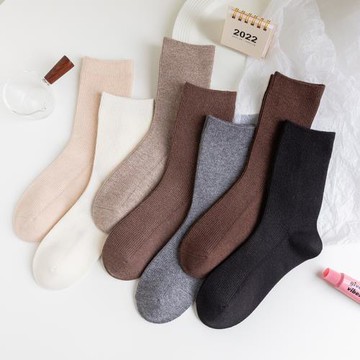 羊毛堆堆襪女秋冬純棉黑色咖啡色襪子女中筒襪羊絨長襪韓國配皮鞋