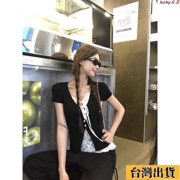 ⚡免運🌸時尚女裝⚡黑色蕾絲短袖 短袖t恤 辣妹上衣 設計感 oversize 顯瘦 夏日上