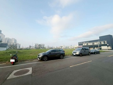 安南九份子朝南53坪面寬豪宅建地【C1505】｜台南市安南區國安段