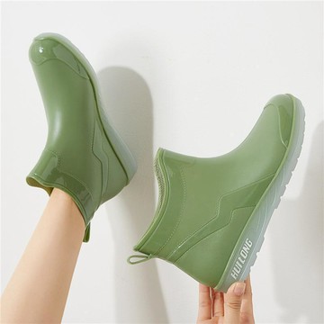 好物精選 時尚短筒雨靴外穿低筒防滑雨鞋女士 短款防水鞋輕便雨季涉水靴 壹灣寄出 雨鞋男 防滑厚底 雨鞋女 防滑厚底