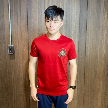 美國百分百【全新真品】Tommy Hilfiger TH 男 短袖 T-Shirt 短T 絲綢感 老虎 紅色 BM37