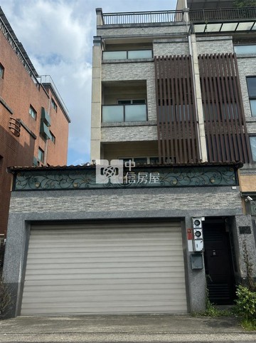 思弦好案~東區高級七套房電梯別墅｜台中市東區東英十一街