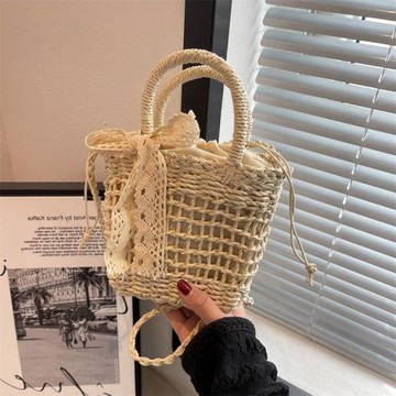 櫻桃斜挎小包鏤空草編手提包文藝休閑百搭單肩絲巾迷你手工編織包