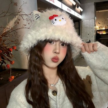 ✨壹灣出貨✨可愛Kitty貓咪毛絨漁夫帽女2025新款冬季保暖顯臉小防寒百搭帽子 DVYY