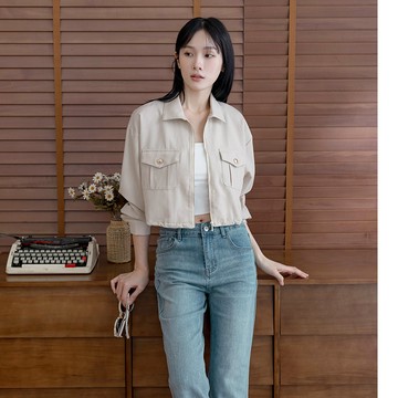 【初秋新品】HS 雙釦飾短版外套 卡其