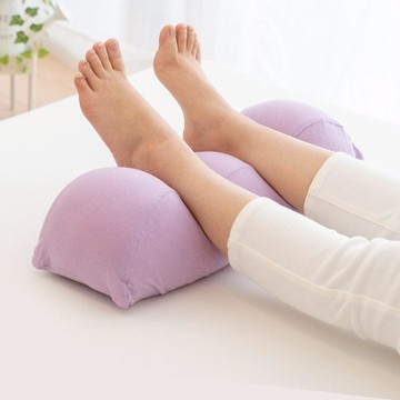 女人の美容抬腿枕 薰衣草紫