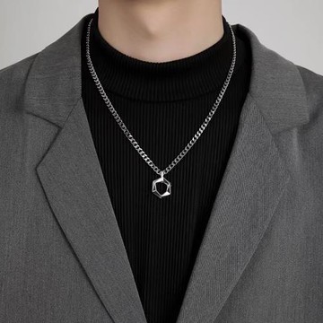 小眾古巴幾何吊墜鈦鋼項鏈男款男士情侶潮流高級感男生鎖骨鏈配飾
