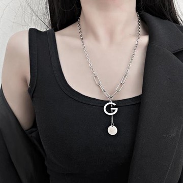 本店針織連衣裙同款項鏈ins冷淡風歐美小眾設計感鈦鋼氣質鎖骨鏈