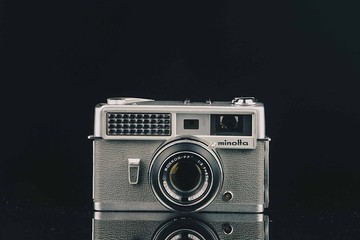 Minolta HI-MATIC #9750 #135底片相機