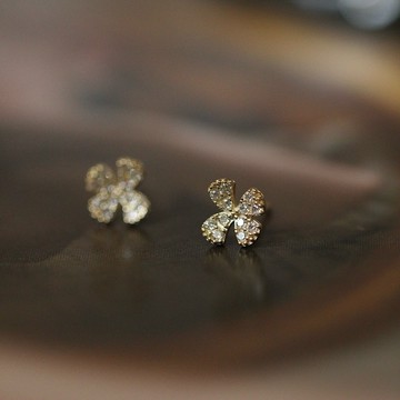 Sweet Air Y0303 迷你閃耀四葉幸運草純銀耳環 通體純銀 S925純銀鍍14K金 日韓系小巧耳環