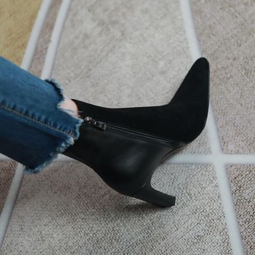 真皮拼接粗跟黑色秋冬尖頭短靴