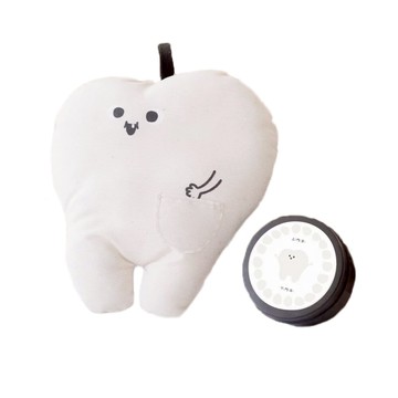 Drizzle 好滴工作室 可愛抱枕 台灣製造 附吊繩設計 附贈收納袋  22 x 20cm  牙仙子 白色