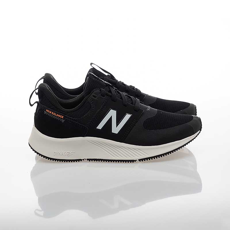 【NEW BALANCE】走路鞋 UA900CB1 黑素面