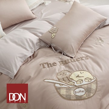 【DON】xThe Butters奶油家族聯名系列 -雙人300織沐光長絨棉兩用被床包組-餅乾濃湯