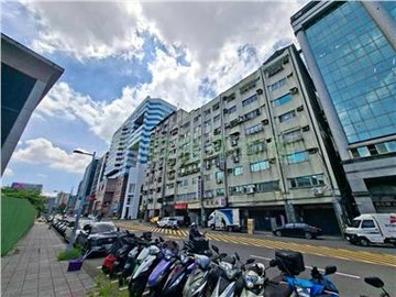 北車站前華山住辦兩宜｜台北市中正區北平東路