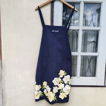 Junko Shimada 白蘭花圍裙