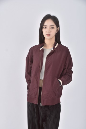 (M) uniqlo質感棉質紅色外套